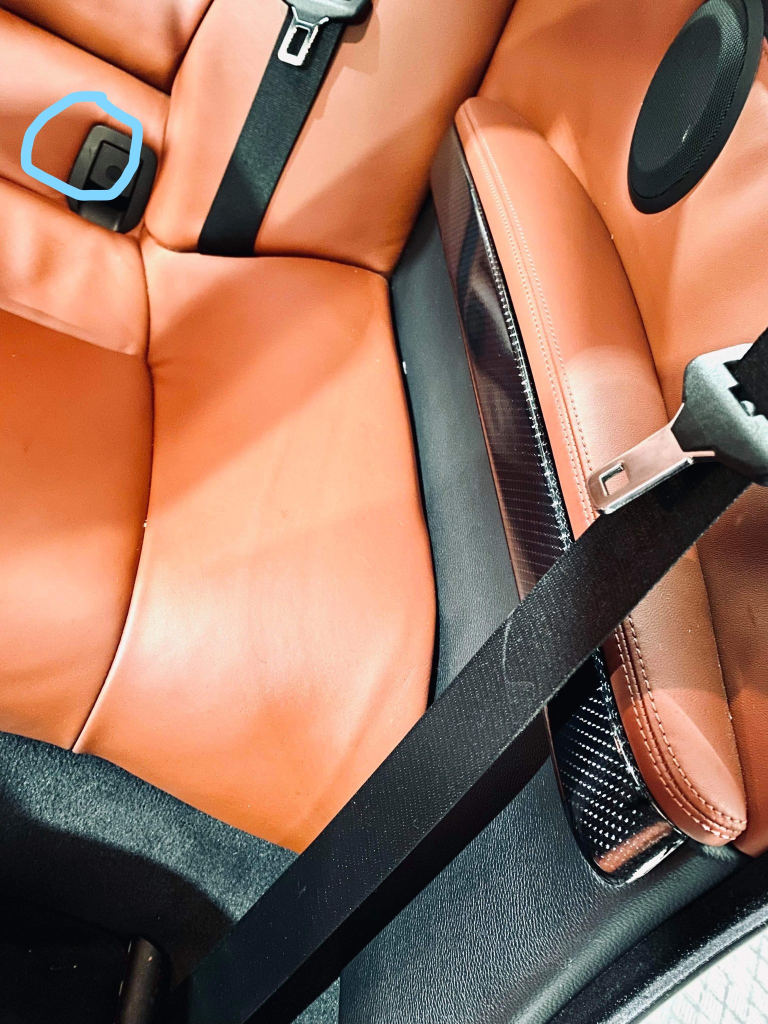 ISOFIX Scratch - advertised car